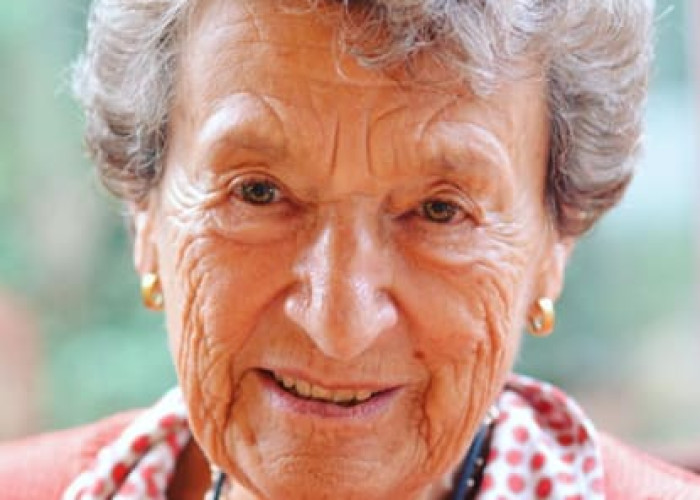 Holocaust Survivor Testimony - Hedi Argent MBE